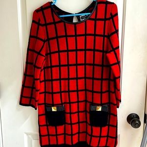 Mud pie red and black sweater tunic size medium